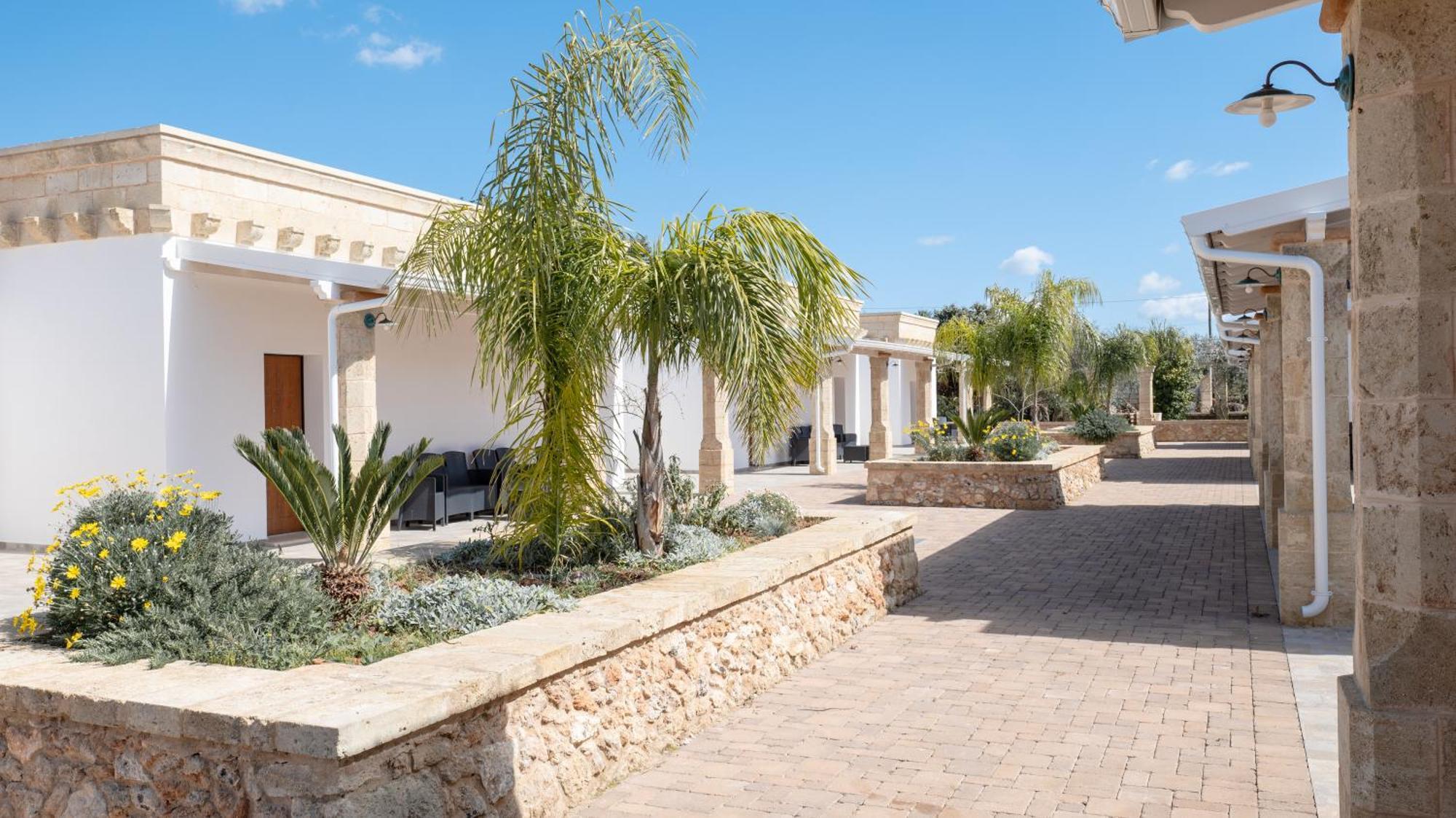Borgo Specchia Natural Resort Экстерьер фото